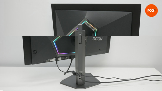 aoc agon pro ag276qzd review 11 left right pan